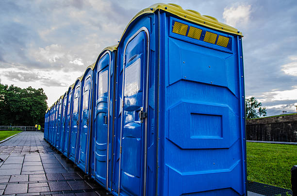 Porta potty delivery and setup in Cathcart, WA